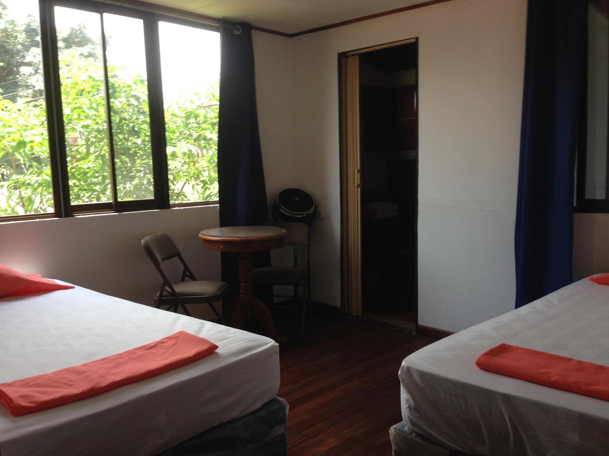 El-Cacique-Guesthouse-Since-2003 Rio Segundo Ngoại thất bức ảnh